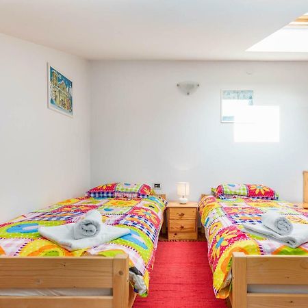 Apartment Villa Nera Póla Kültér fotó