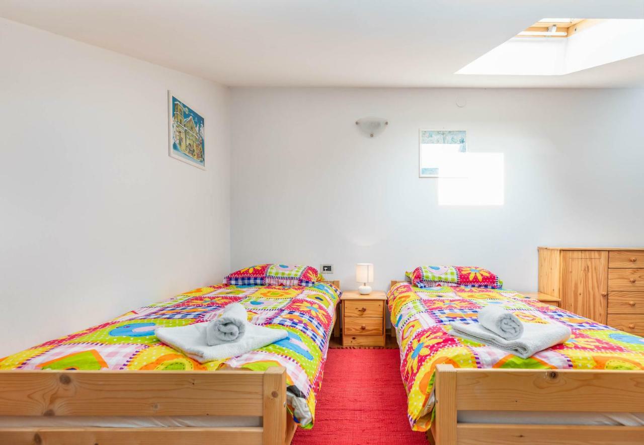 Apartment Villa Nera Póla Kültér fotó